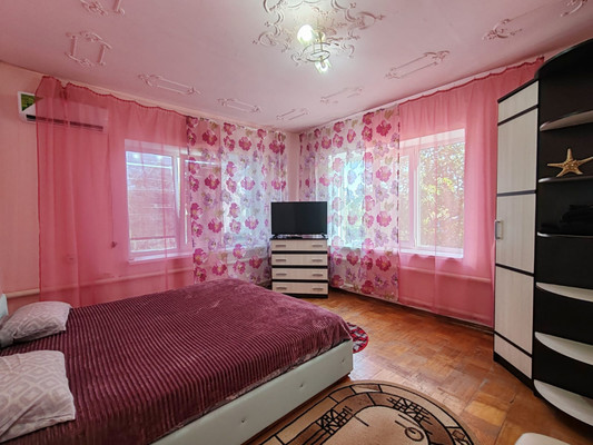 Продам дом, Заводская ул, 1, Великовечное с, 0 км от города