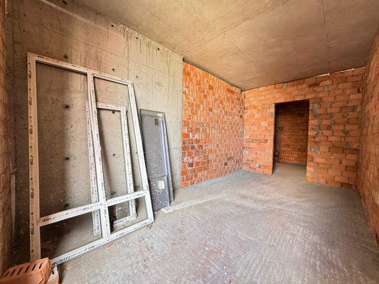 Продам трехкомнатную (3-комн.) квартиру, Т.Идарова ул, 182, Нальчик г