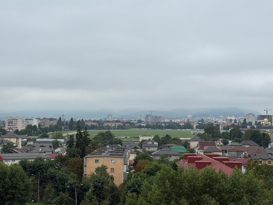 Продам трехкомнатную (3-комн.) квартиру, Т.Идарова ул, 182, Нальчик г