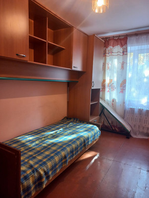 Продам трехкомнатную (3-комн.) квартиру, Трилиссера ул, 106, Иркутск г