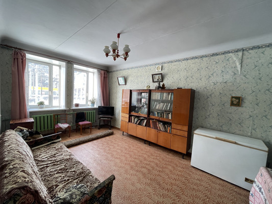 Продам трехкомнатную (3-комн.) квартиру, Карла Маркса пр-кт, 48, Ангарск г