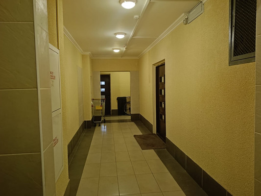 Продам двухкомнатную (2-комн.) квартиру, Варшавское ш, 152, Москва г