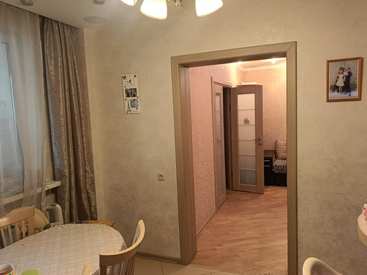 Продам двухкомнатную (2-комн.) квартиру, Варшавское ш, 152, Москва г
