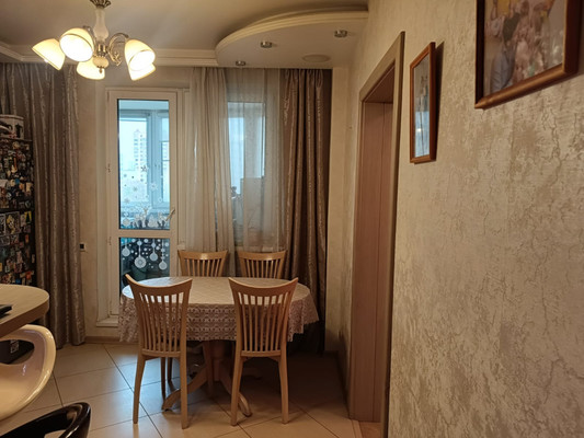 Продам двухкомнатную (2-комн.) квартиру, Варшавское ш, 152, Москва г