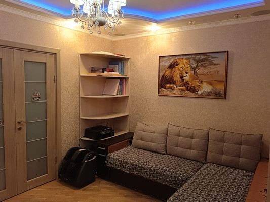 Продам двухкомнатную (2-комн.) квартиру, Варшавское ш, 152, Москва г