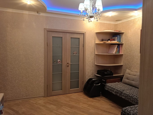 Продам двухкомнатную (2-комн.) квартиру, Варшавское ш, 152, Москва г