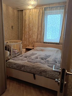 Продам двухкомнатную (2-комн.) квартиру, Варшавское ш, 152, Москва г
