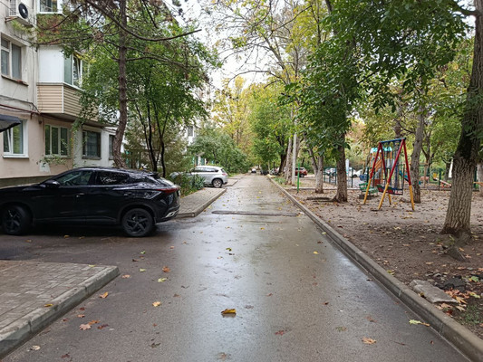 Продам однокомнатную (1-комн.) квартиру, Крымских Партизан ул, 17, Симферополь г