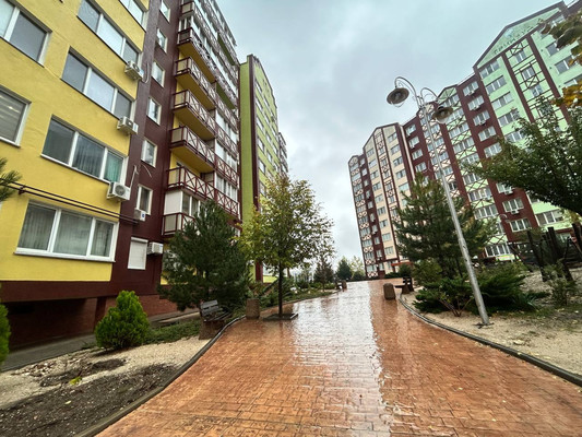 Продам однокомнатную (1-комн.) квартиру, Балаклавская ул, 135, Симферополь г