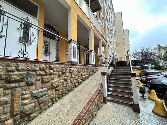 Продам однокомнатную (1-комн.) квартиру, Балаклавская ул, 41, Симферополь г