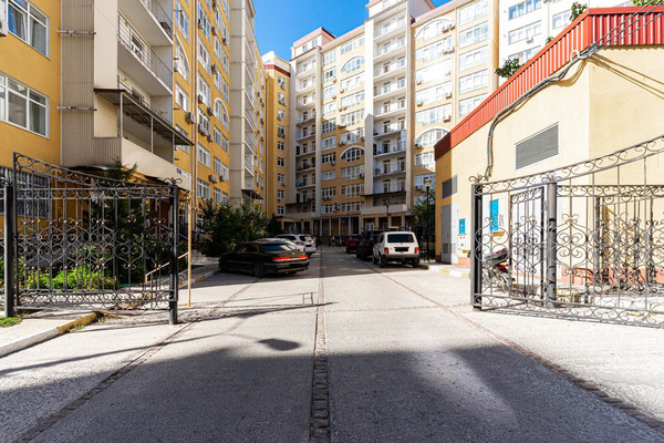 Продам однокомнатную (1-комн.) квартиру, Балаклавская ул, 41, Симферополь г