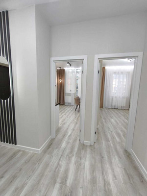 Продам двухкомнатную (2-комн.) квартиру, им. генерала Корнилова ул, 9к2, Краснодар г