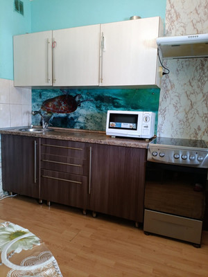 Продам однокомнатную (1-комн.) квартиру, Нововатутинский пр-кт, 10, Десеновское п
