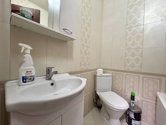 Продам однокомнатную (1-комн.) квартиру, Ковыльная ул, 94, Симферополь г