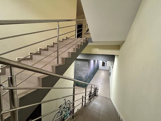 Продам однокомнатную (1-комн.) квартиру, Ковыльная ул, 94, Симферополь г