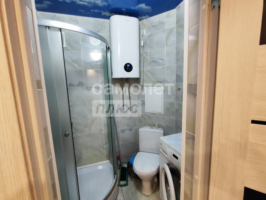 Продам двухкомнатную (2-комн.) квартиру, Зеленая ул, 11, Целинный п