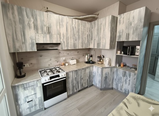 Продам трехкомнатную (3-комн.) квартиру, Крымской весны ул, 4к1, Мирное с