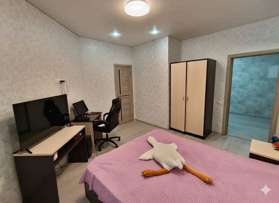 Продам трехкомнатную (3-комн.) квартиру, Крымской весны ул, 4к1, Мирное с