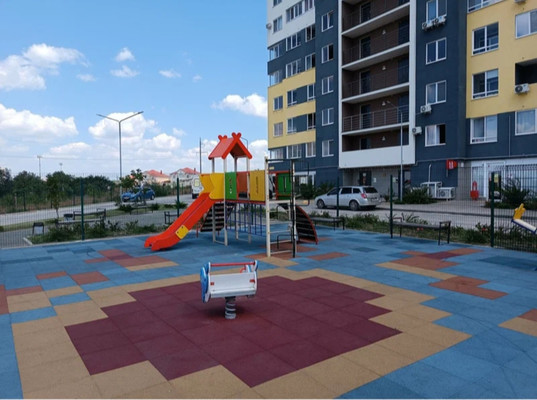 Продам двухкомнатную (2-комн.) квартиру, Парковая ул, 2, Молодежное пгт