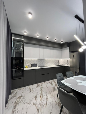 Продам двухкомнатную (2-комн.) квартиру, Мраморный пер, 2, Симферополь г