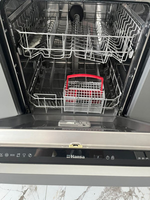 Продам двухкомнатную (2-комн.) квартиру, Мраморный пер, 2, Симферополь г