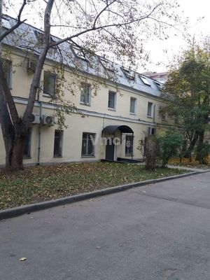 Сдам коммерческое помещение 791 м2, Малый Татарский пер, 4 3, Москва г