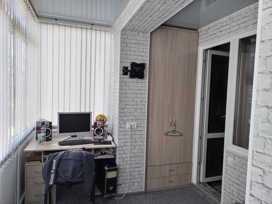 Продам двухкомнатную (2-комн.) квартиру, Садовая ул, 6, Верхоречье с