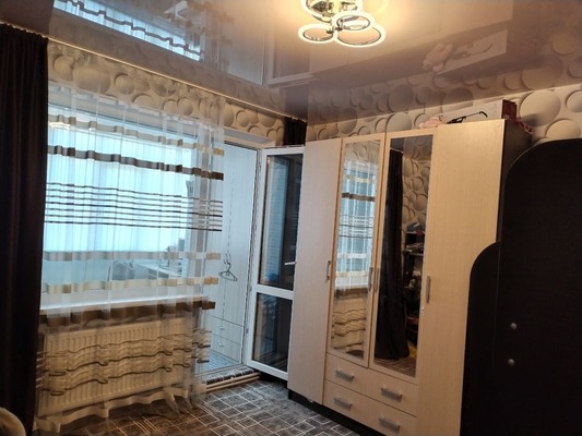 Продам двухкомнатную (2-комн.) квартиру, Садовая ул, 6, Верхоречье с