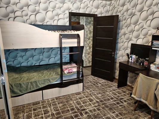 Продам двухкомнатную (2-комн.) квартиру, Садовая ул, 6, Верхоречье с