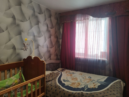 Продам трехкомнатную (3-комн.) квартиру, им. Матэ Залки ул, 13, Симферополь г