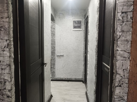 Продам трехкомнатную (3-комн.) квартиру, им. Матэ Залки ул, 13, Симферополь г
