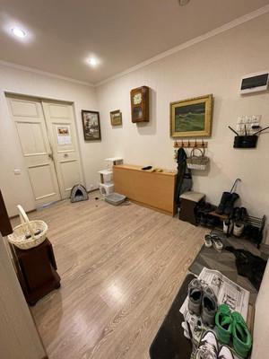 Продам трехкомнатную (3-комн.) квартиру, Советская ул, 26, Кировск г