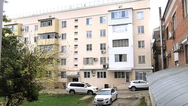 Сдам многокомнатную квартиру, Карла Либкнехта ул, 4, Крымск г