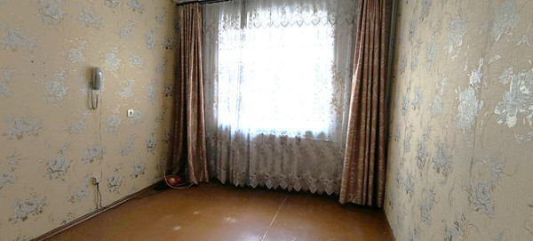 Сдам многокомнатную квартиру, Карла Либкнехта ул, 4, Крымск г