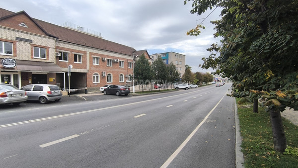 Сдам многокомнатную квартиру, Карла Либкнехта ул, 4, Крымск г