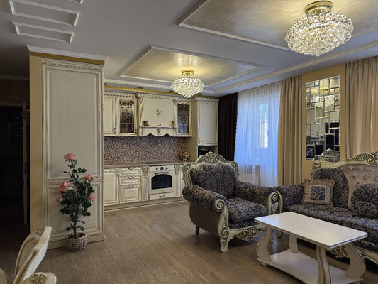 Продам трехкомнатную (3-комн.) квартиру, Объездная ул, 39, Анапа г