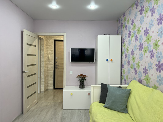 Продам двухкомнатную (2-комн.) квартиру, Комиссара Пожарского ул, 14, Пермь г