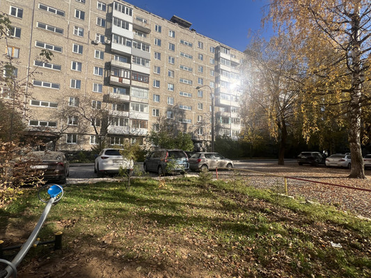 Продам двухкомнатную (2-комн.) квартиру, Комиссара Пожарского ул, 14, Пермь г