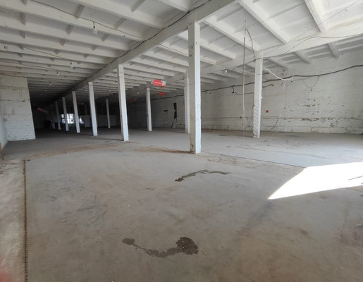 Сдам торговое помещение 865 м2, Колхозный пер, 6, Нижнегорский пгт