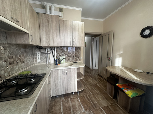 Продам однокомнатную (1-комн.) квартиру, Парковая ул, 64Ак6, Анапа г