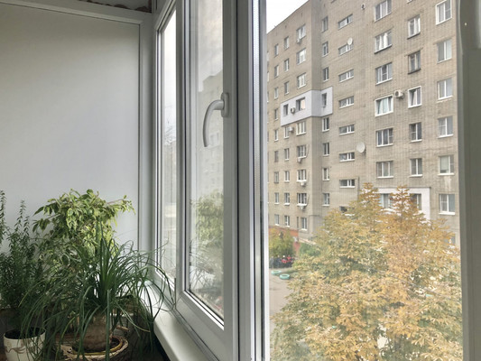 Продам однокомнатную (1-комн.) квартиру, Строителей пр-кт, 42, Пенза г