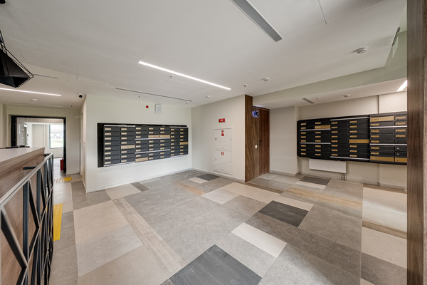 Продам трехкомнатную (3-комн.) квартиру, Шмитовский проезд, 39к6, Москва г