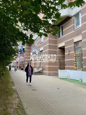 Сдам торговое помещение 145,9 м2, Строителей пр-кт, 6, Кудрово г