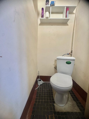 Продам комнату в 6-комн. квартире, Стачек пр-кт, 46А, Санкт-Петербург г