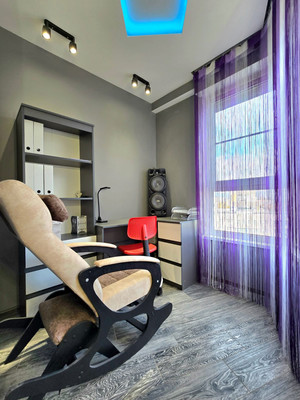 Продам двухкомнатную (2-комн.) квартиру, Бородинский б-р, 12, Подольск г