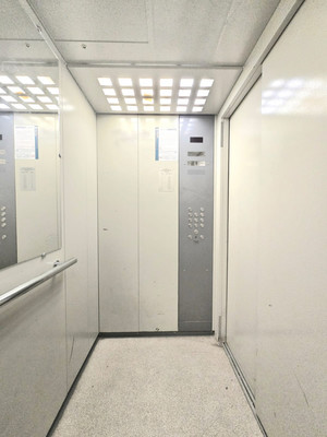 Продам двухкомнатную (2-комн.) квартиру, Бородинский б-р, 12, Подольск г