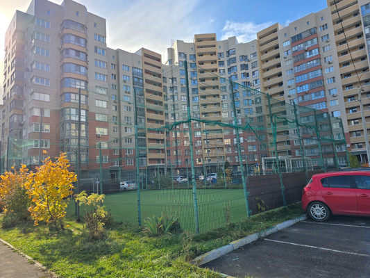 Продам двухкомнатную (2-комн.) квартиру, Бородинский б-р, 12, Подольск г