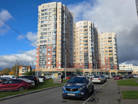 Продам двухкомнатную (2-комн.) квартиру, Бородинский б-р, 12, Подольск г