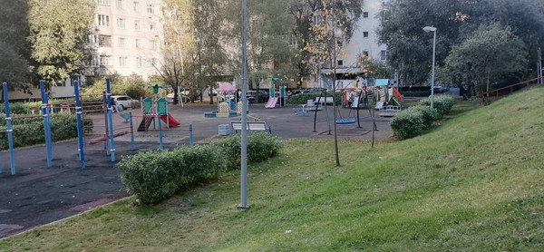 Продам однокомнатную (1-комн.) квартиру, Кантемировская ул, 18к3, Москва г