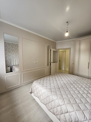 Продам двухкомнатную (2-комн.) квартиру, Тунакова ул, 45к1, Казань г